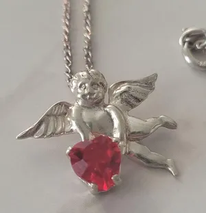 Vintage Sterling Silver Red Gemstone Birthstone Dainty Angel Necklace thumbnail 2