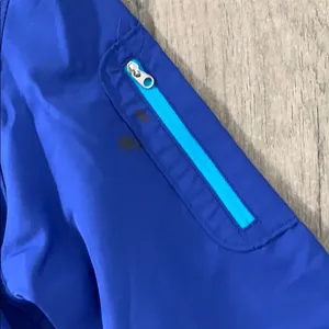 Champion windbreaker thumbnail 5