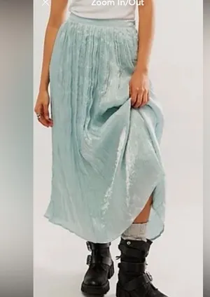 Free People Lined Cyan Pleated Maxi Skirt. Size 6 thumbnail 1