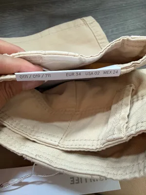 Bershka Medium Rise Cargo Straight  thumbnail 3