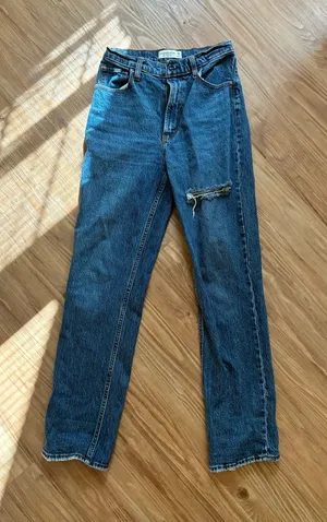 Abercrombie Jeans 90s High-Rise Straight thumbnail 1