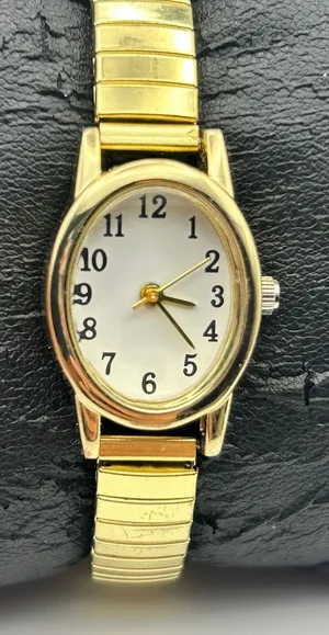 Gold-tone Oval Case Stainless Steel Stretch Band Women’s Watch Working thumbnail 1