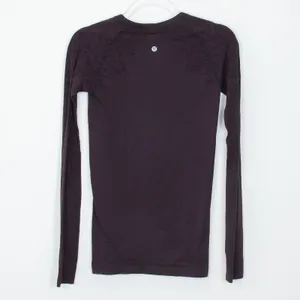 Lululemon Swiftly Tech‎ Long Sleeve Floral Shirt Purple Size 6 Thumbhole Running thumbnail 7