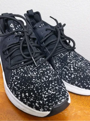 Reebok Guresu 2.0 Sneakers 8 Static Black White Womens Crossfit Training thumbnail 4