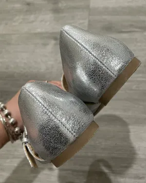Silver Metallic Mary Jane Ballet Flats Size 6.5 thumbnail 3