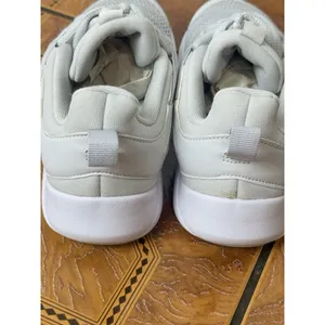 Nike Legend Essential Women’s Training Shoes Gray White CD0212-022 Size 5 thumbnail 11