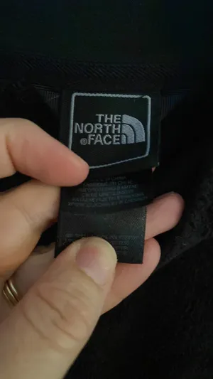 North Face Size Medium Black Jacket  thumbnail 5