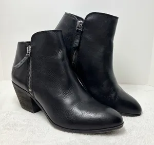 Frye Black Leather Ankle Booties with Zipper‎ Size 7M thumbnail 1
