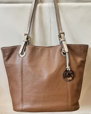 Michael Kors jet set carryall tan/cream thumbnail 1