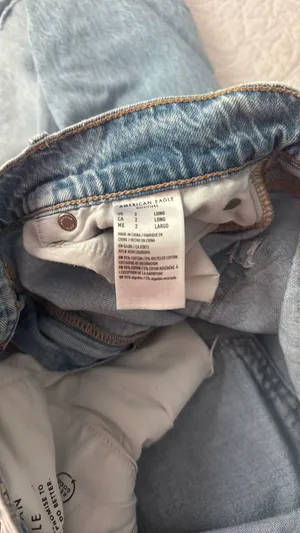 American Eagle Light Wash Jeans Ripped Wide Leg 2 Long thumbnail 3