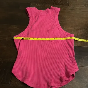 FP Movement Fuchsia Sleeveless Halter Mock Neck Ribbed Large. MSRP $38 thumbnail 3