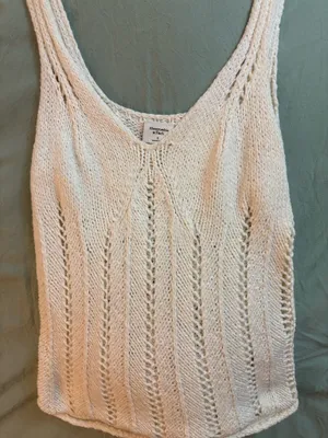 Abercrombie Sweater Tank thumbnail 1