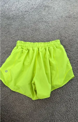 Lululemon Hotty Hot thumbnail 4