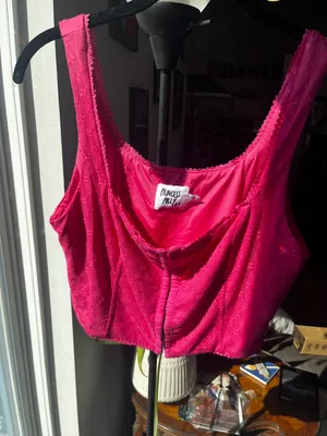 Princess Polly Crop Top thumbnail 3