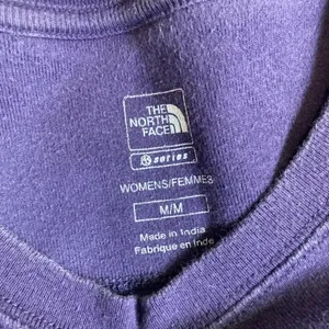 North face thumbnail 3