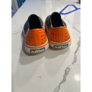 Native Miles Youth Unisex Shoes‎ Blue Orange Slip On Size M4 W6 thumbnail 2