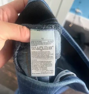 Old Navy Jeans thumbnail 4
