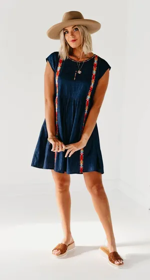 Savanna Jane The Alyssa Embroidered Dress - Denim. Size Small thumbnail 2