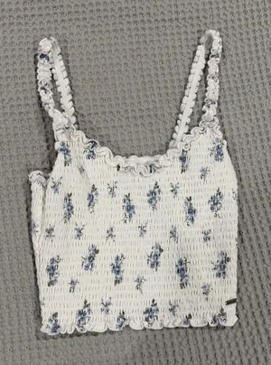 Hollister Tank thumbnail 1