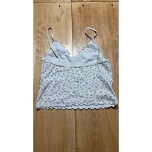 John Galt Brandy Melville White Pink‎ Floral Lettuce Trim Crop Cami Top Size S thumbnail 4