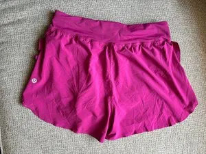 Lululemon Shorts thumbnail 4