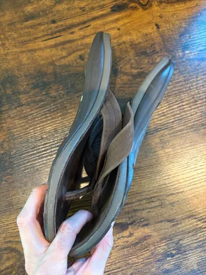 Chacos Brown Leather-Style Flip Flop Sandals Shoes Thongs Size 8 thumbnail 4