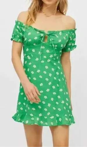 Urban Outfitters UO Magpie Off Shoulder Green Daisy‎ Mini Dress thumbnail 1