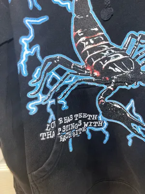 Lonely hearts club graphic hoodie thumbnail 2