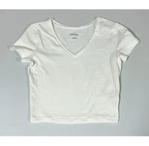 Wild Fable White Solid V-Neck Short Sleeve T-Shirt Top Blouse Tee Size S 🤍 thumbnail 2