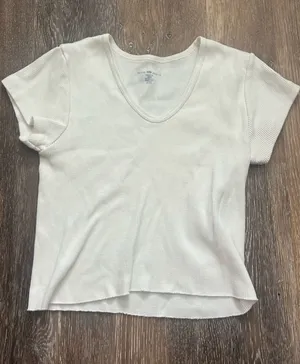 Brandy Melville Top Crop thumbnail 1