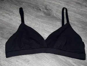 SKIMS Fits Everybody Triangle Bralette thumbnail 1