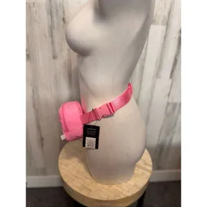 Art Class Target Light Pink Adjustable Fanny Pack Belt Bag Crossbody NWT thumbnail 5
