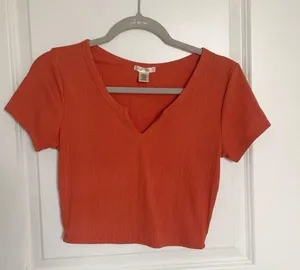 Salmon pink top thumbnail 1