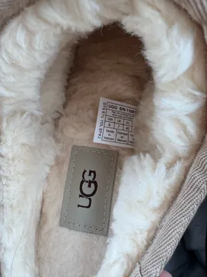UGGS Mini Boot  thumbnail 5