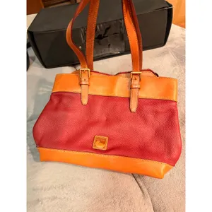 Dooney & Bourke Womens Shopper Tote Medium Cranberry Red Leather 4D234 CB Bag thumbnail 2