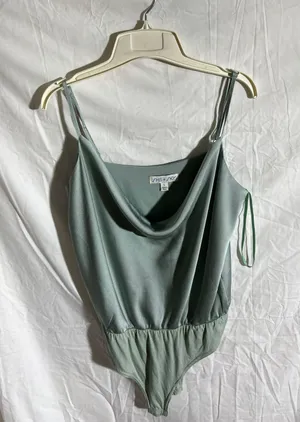 Bodysuit Size L thumbnail 1