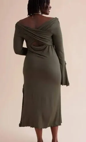 Green dress thumbnail 2