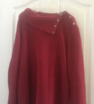 FINAL MARKDOWN Ladies’ Lauren Ralph Lauren Sweater (L) thumbnail 1