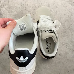 adidas campus 00 in light grey & black thumbnail 5