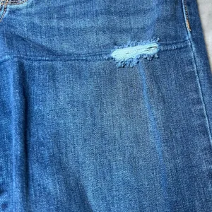 Old Navy Womens Size 6 Power Slim Straight Jeans Distressed Rips Blue Denim‎ thumbnail 16