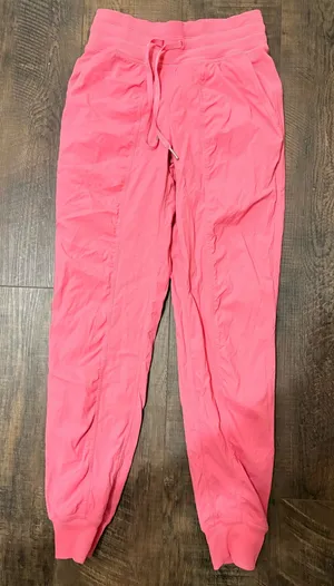 Lululemon Joggers thumbnail 1