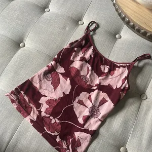 Non Signe Maroon Mesh Floral Cami Tank Size Small thumbnail 3