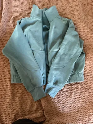 Lululemon softstreme funnel neck zip up size 6 green thumbnail 2