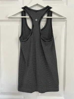 Lululemon Swiftly Tech Racerback Tank Top Size 4 Black Striped Athletic Gym Yoga thumbnail 4
