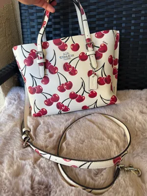 NWT ❤️ Coach Mollie Tote Bag 25 With Cherry Print thumbnail 1