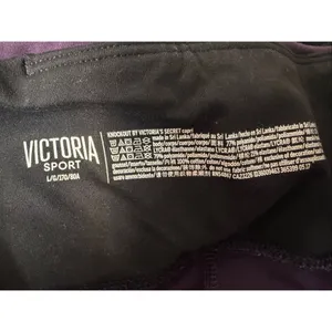 Victoria’s secret Victoria Sport Knockout Mesh Panel Capri Leggings Women’s Larg thumbnail 5