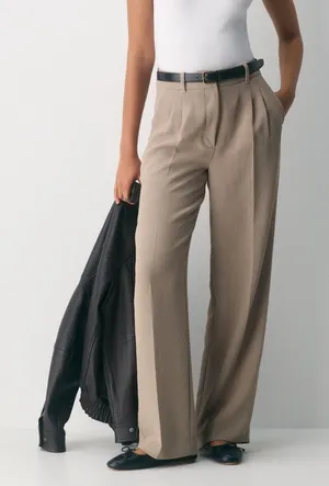 Aritzia Effortless Pants thumbnail 1
