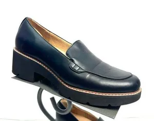 Naturalizer Black Cabaret Faux Leather Lug Sole Loafers Platform Heels Size 10 thumbnail 1