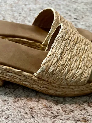 Woven Slide Sandals in Natural Straw 8.5 thumbnail 3