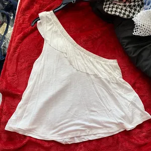 Aeropostale top thumbnail 1